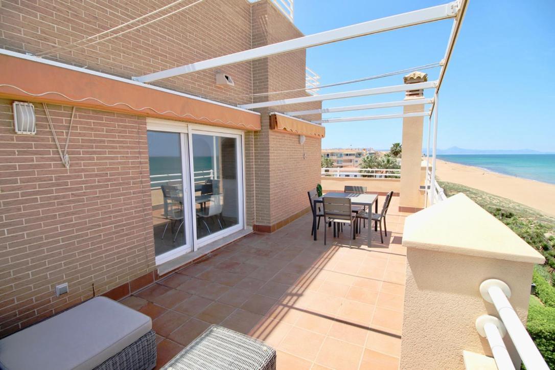 Atico Frontal Al Mar Con Piscina Privada By Homeprive Dénia Esterno foto