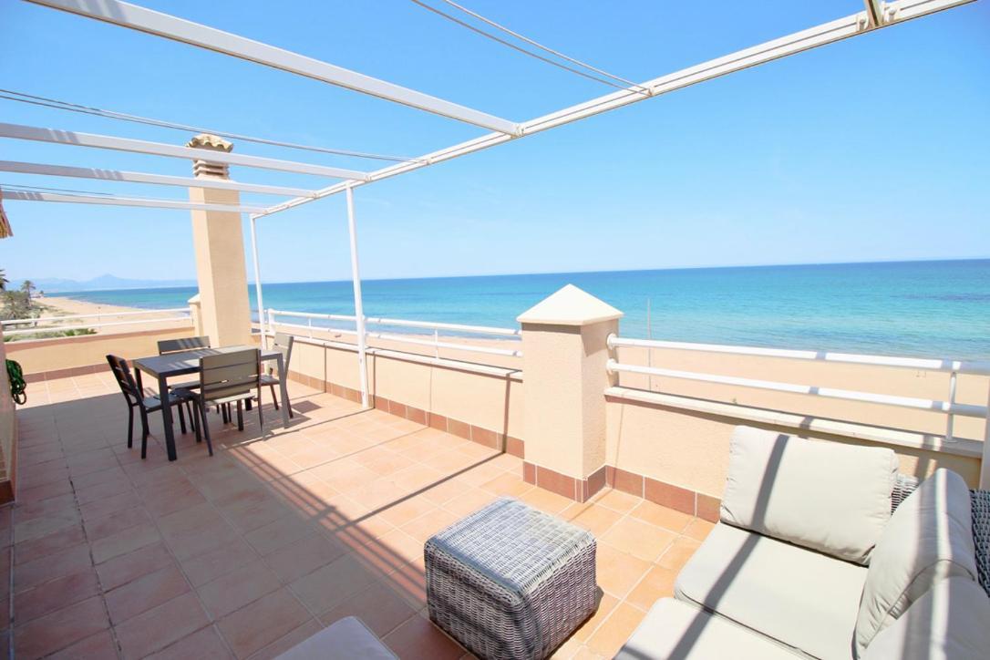 Atico Frontal Al Mar Con Piscina Privada By Homeprive Dénia Esterno foto