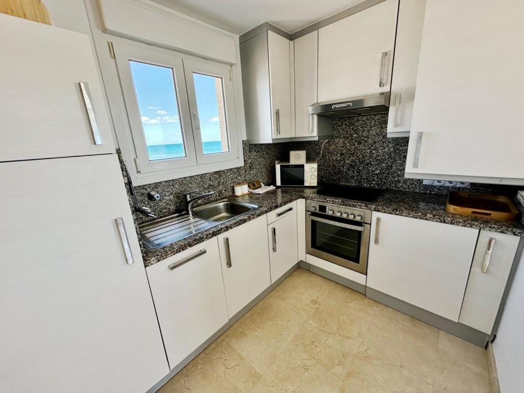 Atico Frontal Al Mar Con Piscina Privada By Homeprive Dénia Esterno foto