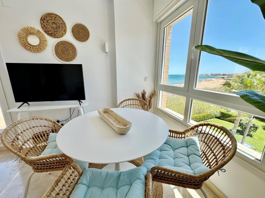 Atico Frontal Al Mar Con Piscina Privada By Homeprive Dénia Esterno foto
